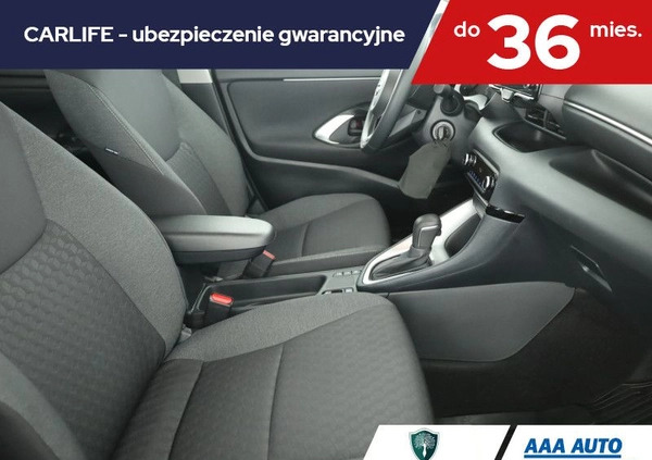 Toyota Yaris cena 84000 przebieg: 8883, rok produkcji 2022 z Bełchatów małe 191